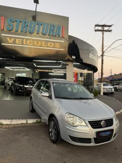 VOLKSWAGEN Polo Hatch 1.6 4P FLEX