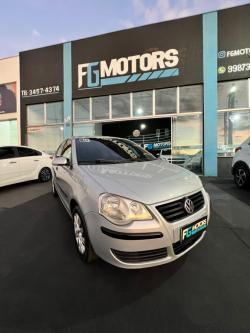 VOLKSWAGEN Polo Sedan 1.6 4P FLEX