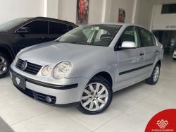 VOLKSWAGEN Polo Sedan 1.6 4P FLEX