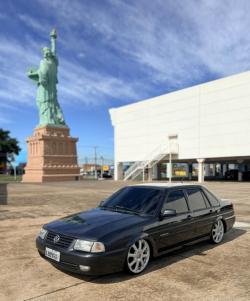 VOLKSWAGEN Santana 2.0 MI 4P