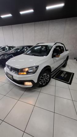 VOLKSWAGEN Saveiro 1.6 G7 CABINE DUPLA CROSS FLEX