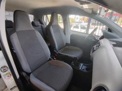 VOLKSWAGEN UP 1.0 12V 4P FLEX MOVE UP VOLKSWAGEN UP 1.0 12V 4P FLEX MOVE UP