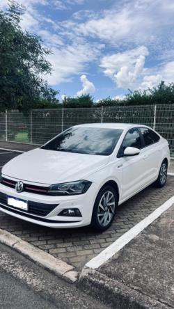 VOLKSWAGEN Virtus 1.0 4P 200 TSI FLEX HIGHLINE AUTOM�TICO
