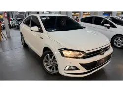 VOLKSWAGEN Virtus 1.0 4P 200 TSI FLEX HIGHLINE AUTOMÁTICO