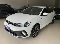 VOLKSWAGEN Virtus 1.0 4P 200 TSI FLEX HIGHLINE AUTOMÁTICO