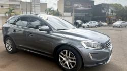 VOLVO XC60 2.0 4P T5 MOMENTUM TURBO AUTOMÁTICO
