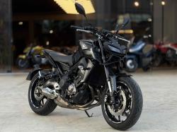 YAMAHA MT-09 850 