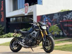 YAMAHA MT-09 850 ABS