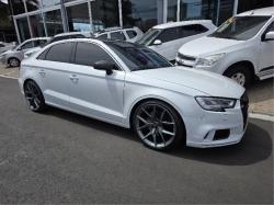AUDI A3 Sedan 2.0 16V 4P TFSI PERFORMANCE BLACK S-TRONIC AUTOMTICO