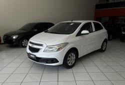 CHEVROLET Onix Hatch 1.0 4P FLEX LT