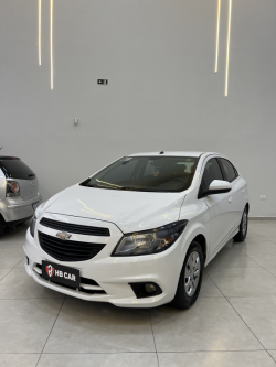 CHEVROLET Onix Hatch 1.0 4P FLEX