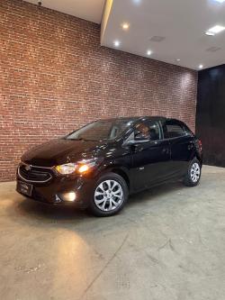 CHEVROLET Onix Hatch 1.4 4P FLEX LT