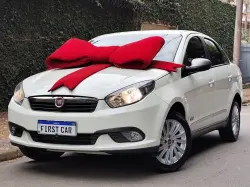 FIAT Grand Siena 1.6 16V 4P FLEX ESSENCE DUALOGIC AUTOMATIZADO
