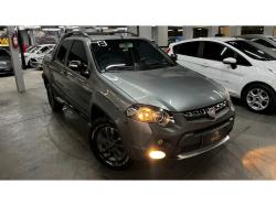 FIAT Strada 1.8 FLEX ADVENTURE CABINE DUPLA
