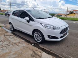 FORD Fiesta Hatch 1.6 4P FLEX TITANIUM POWERSHIFT AUTOMTICO