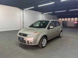 FORD Fiesta Sedan 1.6 4P FLEX