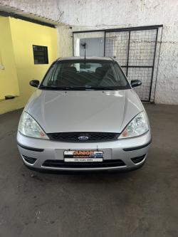 FORD Focus Hatch 1.6 16V 4P FLEX S