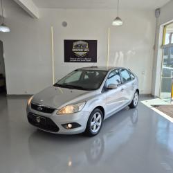 FORD Focus Hatch 1.6 4P GLX