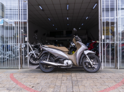 HONDA Biz 125 +