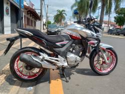 HONDA CB 250 F Twister 