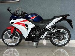 HONDA CBR 250 R