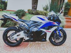 HONDA CBR 600 RR 