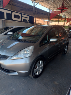 HONDA Fit 1.4 16V 4P LX FLEX