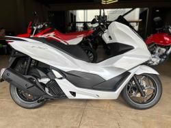 HONDA PCX 160 DLX ABS