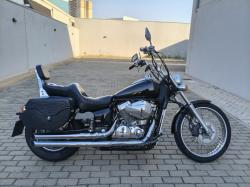 HONDA Shadow VT 750