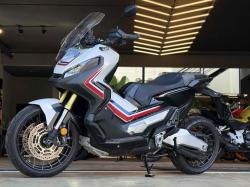 HONDA X-ADV 750 