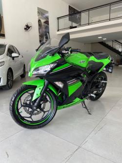 KAWASAKI Ninja 300 ABS