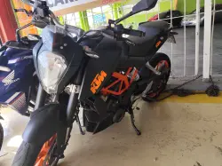 KTM 390 Duke 