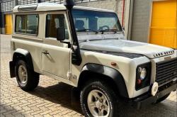 LAND ROVER Defender 90 2.5 SW TETO RIGIDO 4X4 TURBO INTERCOOLER