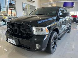 RAM Classic 5.7 V8 32V 4P HEMI LARAMIE NIGHT EDITION AUTOMTICO