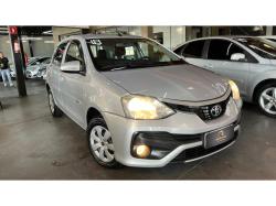 TOYOTA Etios Hatch 1.3 16V 4P FLEX X AUTOMTICO