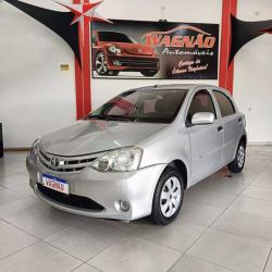 TOYOTA Etios Hatch 1.3 16V 4P FLEX X