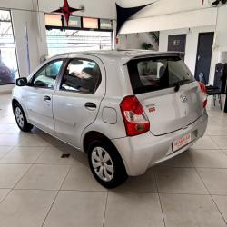 TOYOTA Etios Hatch 1.3 16V 4P FLEX X