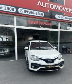 TOYOTA Etios Hatch 1.5 16V 4P FLEX PLATINUM AUTOMTICO