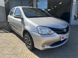 TOYOTA Etios Hatch 1.3 16V 4P FLEX X AUTOMTICO