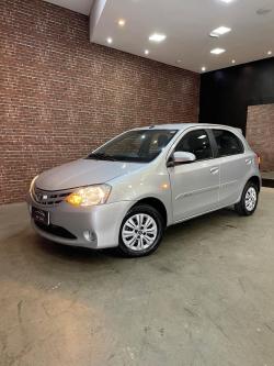 TOYOTA Etios Hatch 1.5 16V 4P FLEX XS AUTOMTICO