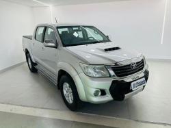 TOYOTA Hilux Caminhonete 3.0 4P 4X4 SRV TURBO DIESEL CABINE DUPLA