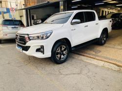 TOYOTA Hilux Caminhonete 2.8 16V SRX 4X4 DIESEL CABINE DUPLA AUTOMTICO