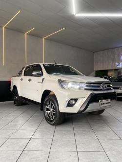 TOYOTA Hilux Caminhonete 2.8 16V SRX 4X4 TURBO DIESEL CABINE DUPLA AUTOMTICO