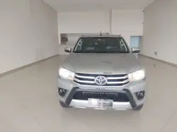 TOYOTA Hilux Caminhonete 2.8 16V SRV 4X4 DIESEL CABINE DUPLA AUTOMTICO