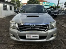 TOYOTA Hilux Caminhonete 3.0 4X4 DIESEL CABINE SIMPLES