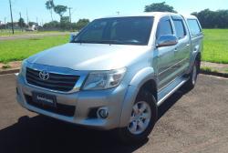 TOYOTA Hilux Caminhonete 2.7 16V 4P SRV FLEX 4X4  CABINE DUPLA AUTOMTICO