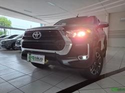 TOYOTA Hilux Caminhonete 2.8 16V SRV 4X4 DIESEL CABINE DUPLA AUTOMTICO