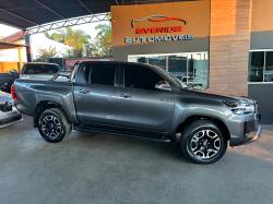TOYOTA Hilux Caminhonete 2.8 16V SRX 4X4 TURBO DIESEL CABINE DUPLA AUTOMTICO