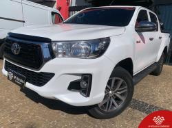 TOYOTA Hilux Caminhonete 