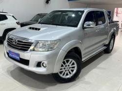 TOYOTA Hilux Caminhonete 3.0 4P 4X4 SRV TURBO DIESEL CABINE DUPLA AUTOMTICO